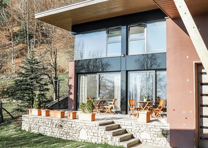 Hedona Vineyard Apartments